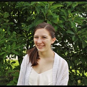 Meet your Posher, Katelyn